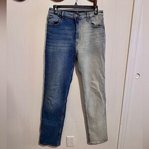 Hollister Two-Tone High Rise Jeans Vintage Straight